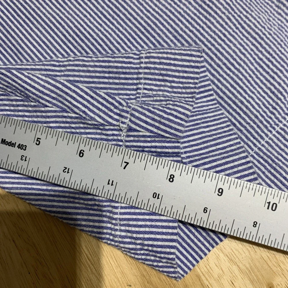 Chaps Shorts Mens 34 Seersucker Flat Front 100% Cotton Blue White Stripe‎ Casual